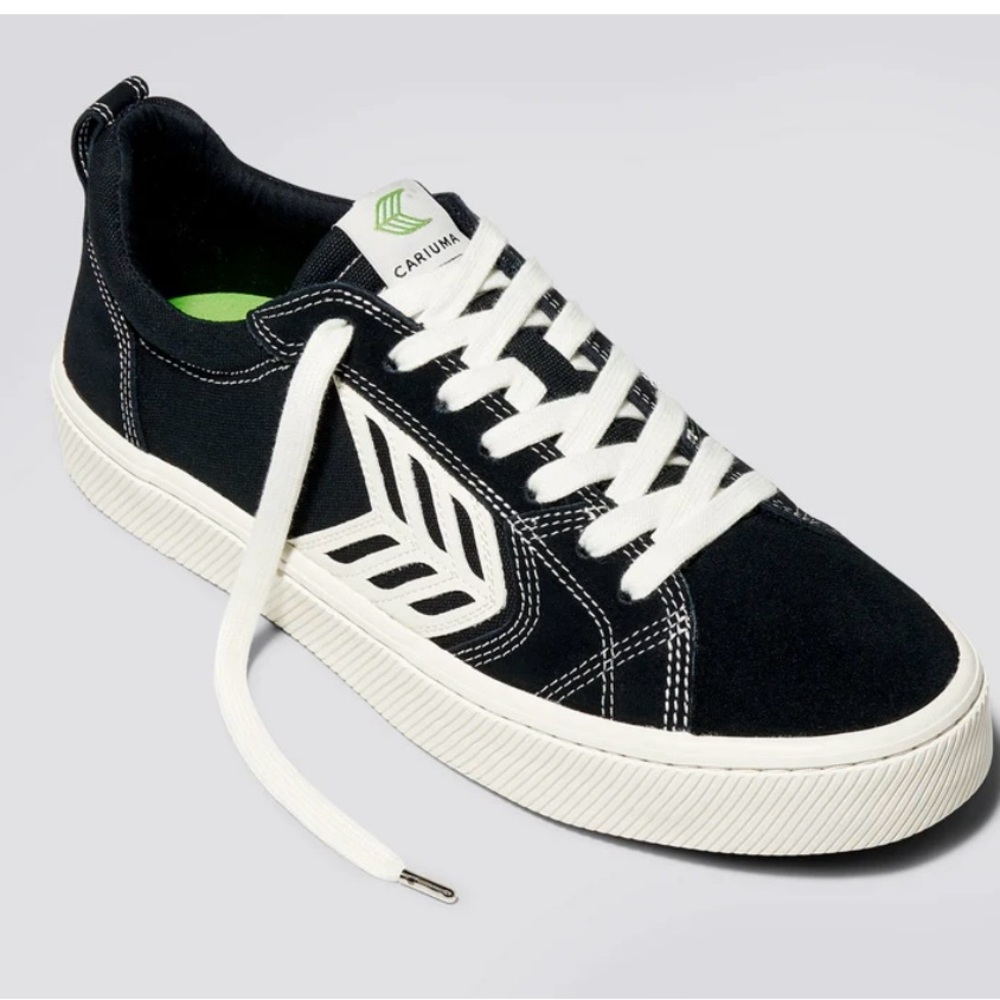 Cariuma Men's Black Sneakers